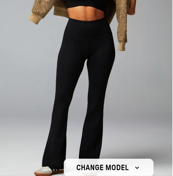 NWT Fabletics Oasis PureLuxe High-Waisted Kick Flare pants in Black - Picture 1 of 6